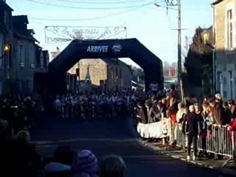 Les foulées de Noël à st brice en coglès