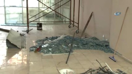 Sulltangazi'de Yanan Huzurevinin İçi Görüntülendi