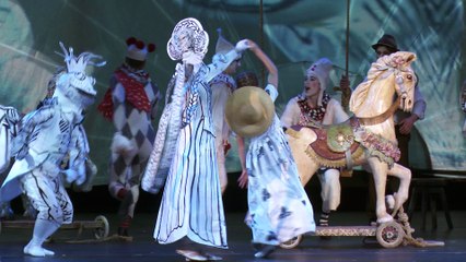 World of Wearable Art 2018: extra colour