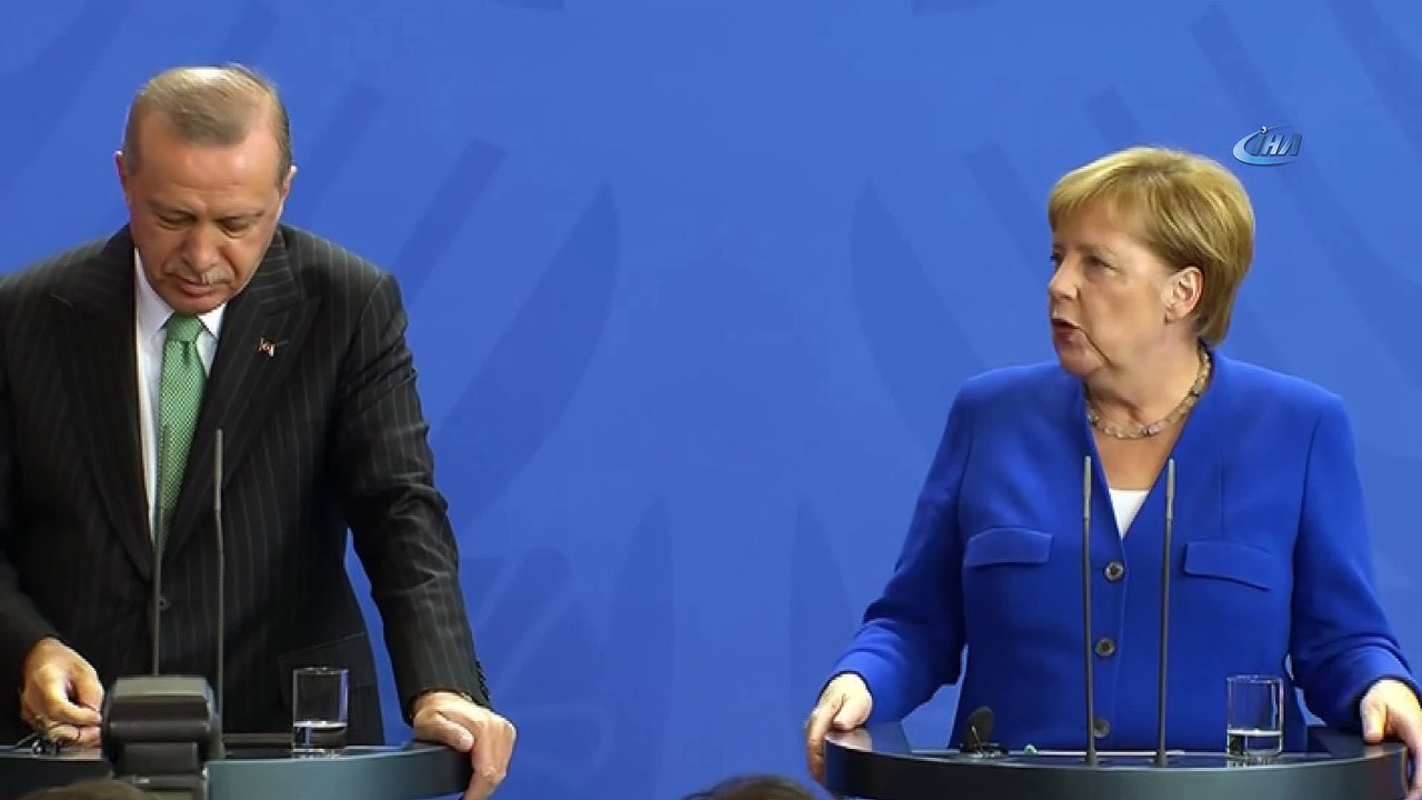 - Erdoğan: “Can Dündar, ajandır'- 'Devletin sırlarını ifşa etmiştir'