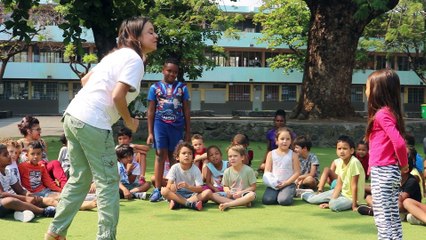 "L'école du bonheur est une association qui accompagne les initiatives des enseignants."