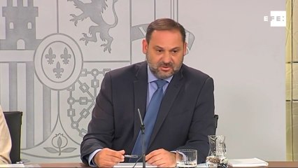 Ábalos reconoce las presiones del Taxi