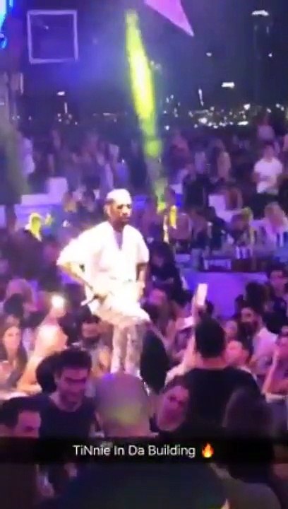 Korka "Idoles" fête son anniversaire à Dubaï. Ambiance de folie !