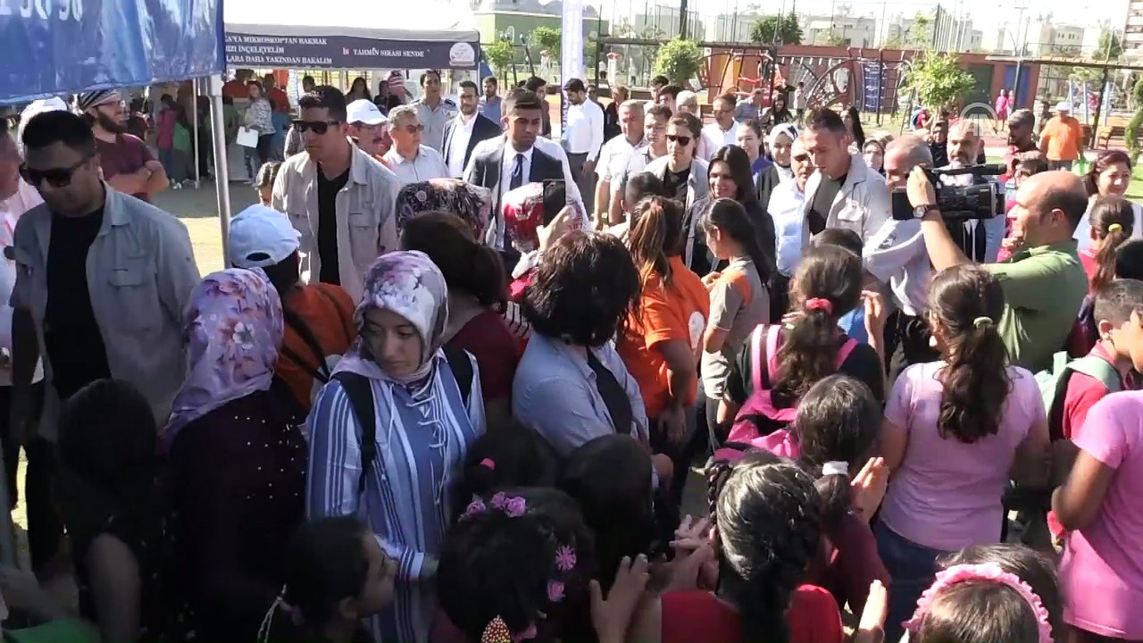 Sarıeroğlu, 'Yüreğir Bilim Şenliği'ne katıldı - ADANA