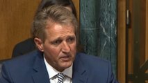 Jeff Flake Reverses, Wants FBI Investigation On Kavanaugh Before Floor Vote