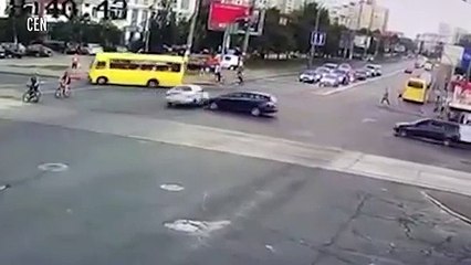 High-speed police chase ends in pile-up when car flips into queue of traffic