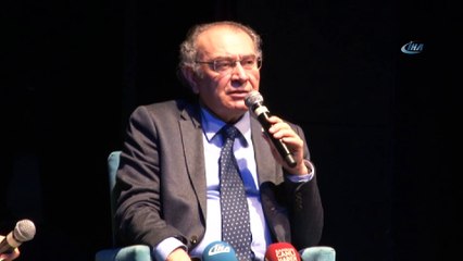 Prof. Dr. Nevzat Tarhan: 'Dijital bir nesil var'