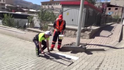 Trafik Polisinden Örnek Davranış