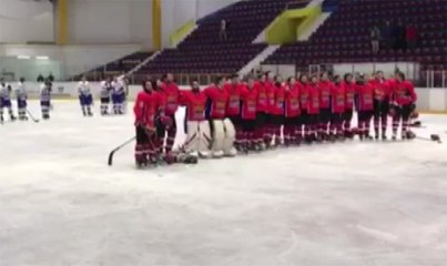 İstiklal Marşı Çalmayınca Milli Sporcular Bunu Yaptı