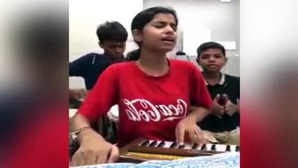 Beautiful Qawali By Talented Young Girl - She is such an inspiration