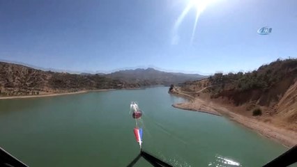 Tunceli'de Paraşütçülerin Deneme Uçuşları Nefes Kesti