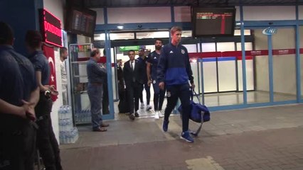 Fenerbahçe, Çaykur Rizespor Maçı İçin Trabzon'a Geldi