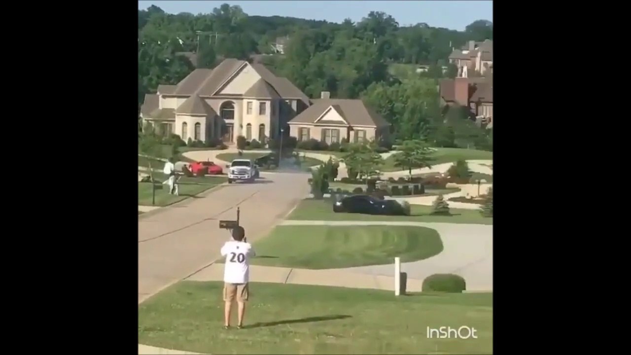 Il sort sa voiture Corvette pour la première fois... et la dernière! FAIL