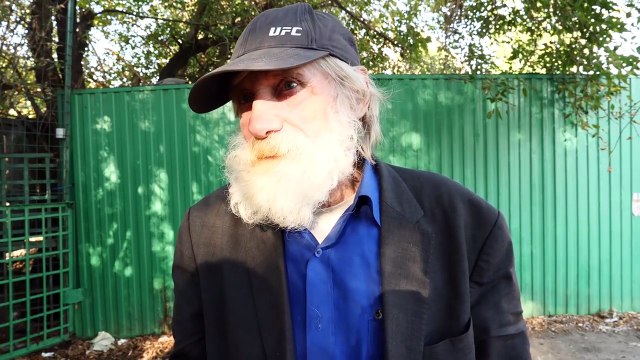 БЕЗДОМНЫЕ ОТВЕЧАЮТ на ШКОЛЬНЫЕ ВОПРОСЫ за ДЕНЬГИ, часть 2