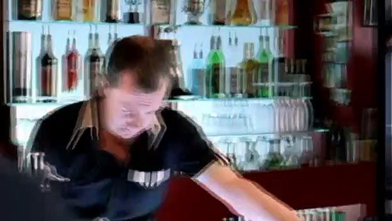 Hustle S01E06