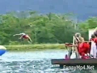 Funny Fails Completion 2017 - Very Funny(funnymp4.net)