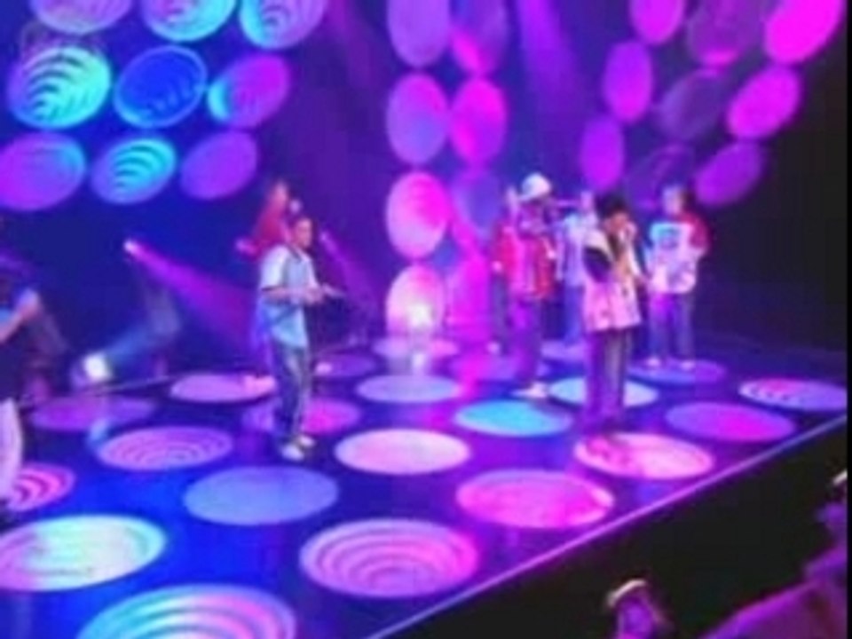 Blazin'Squad - Shorty (Live TOTP 08.05.04)