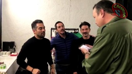 Mauricio Ochmann, Omar Chaparro y Miguel Rodarte le niegan autógrafo a Pepe Aguilar