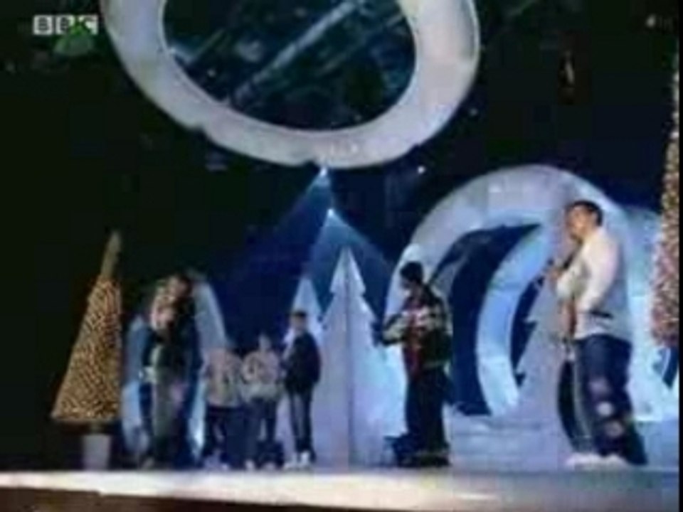 Blazin'Squad - Shorty (Live TOTP 20.12.2003)