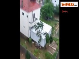 çanakkalede troikal hortum etkisini göstermeye başladı sagnak yagıs sele cevırdı