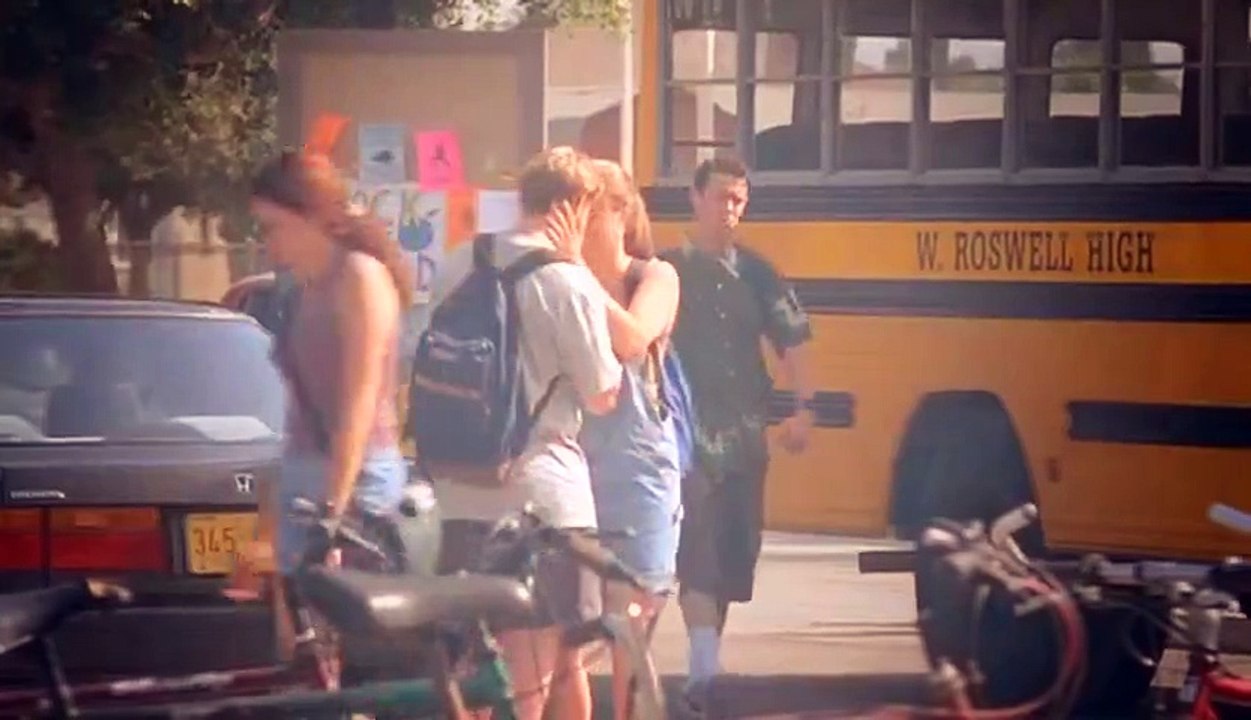 Roswell Staffel 1 Folge 9