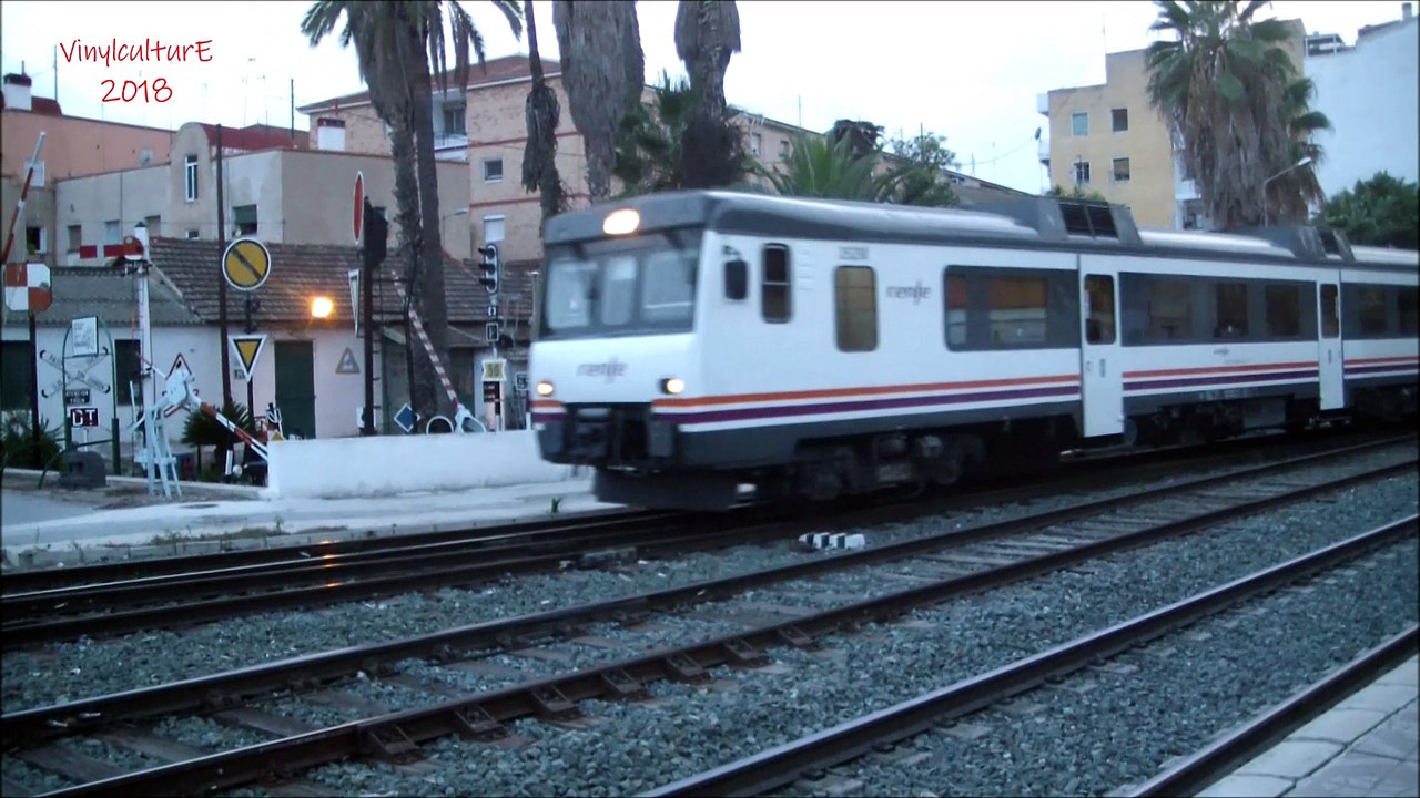 592 llegando a Murcia El Carmen. #frikitrenes #fotoferroviaria #railfan #trainspotters