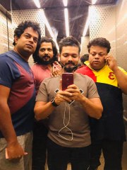 വൻ സര്‍പ്രൈസുകളും ട്വിസ്റ്റുമാണ് വരുന്നത്! ഫിനാലെയില്‍ കടുത്ത പോരാട്ടം,