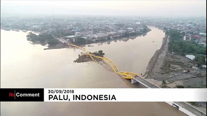 Endonezya'daki deprem ve tsunaminin etkisi 'drone' ile görüntülendi
