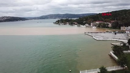 İstanbul Boğazın Rengi Değişti