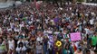 Mulheres aos milhares contra Bolsonaro