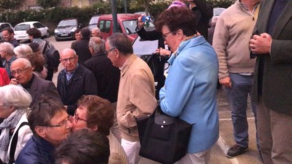 Mgr Pierre D’Ornellas bénit les fresques de Sainte-Thérèse