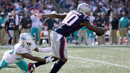Josh Gordon breaks two tackles on 19-yard catch and run