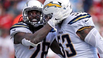 Rivers throws to Gordon for quick two-point conversion