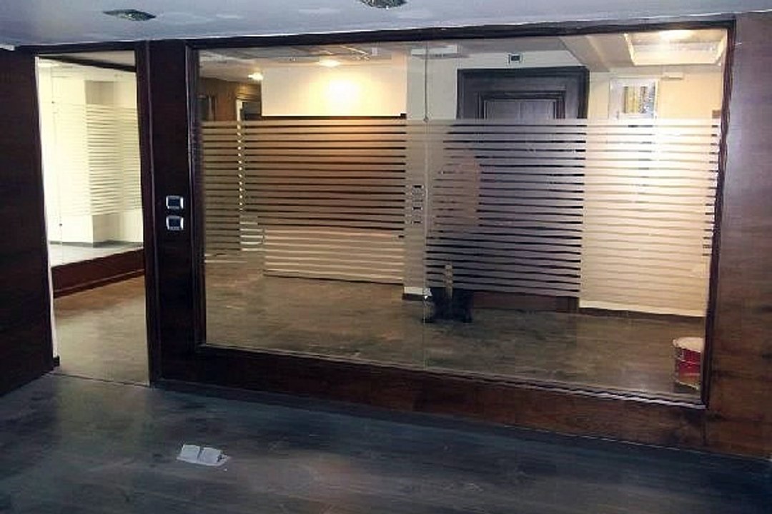 مبنى ادارى فى الدقى للايجار
