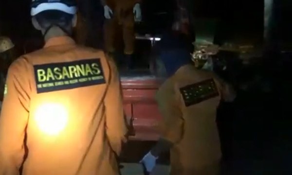 Tim SAR Kembali Evakuasi 6 Jenazah Korban Gempa Palu