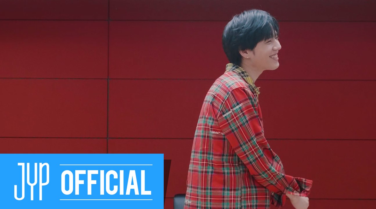 GOT7 Yugyeom "OMW" Solo Change M/V