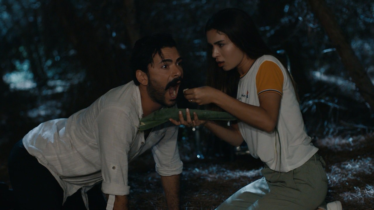 Yeni Gelin 55. Bölüm Bozoklar'dan Müthiş Performans