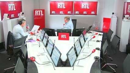 "Votre matelas ne naît pas acarien, il est traité chimiquement", prévient Michel Cymes