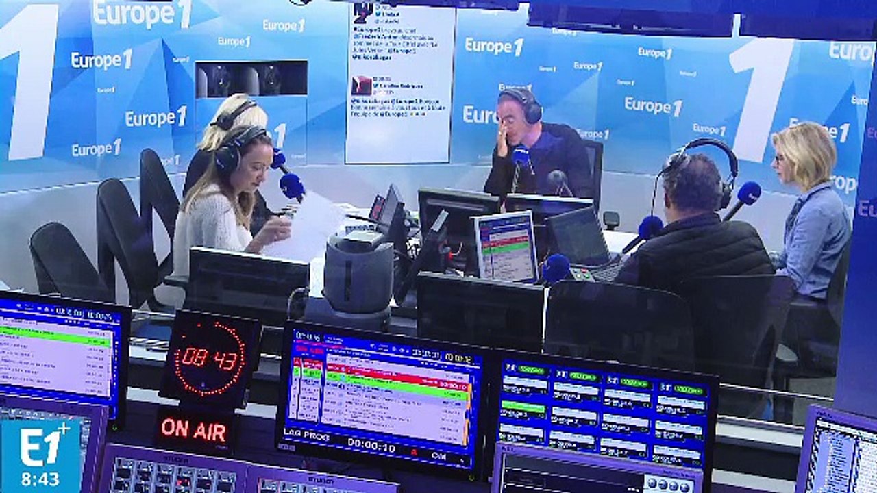 Emmanuel Macron aux Antilles pour renouer le contact avec les Français : "C'est ce qu'on appelle les Antilles de contact !" (Canteloup)