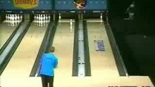Awesome Bowler Picks Up ARidiculousTwoLaneSpar