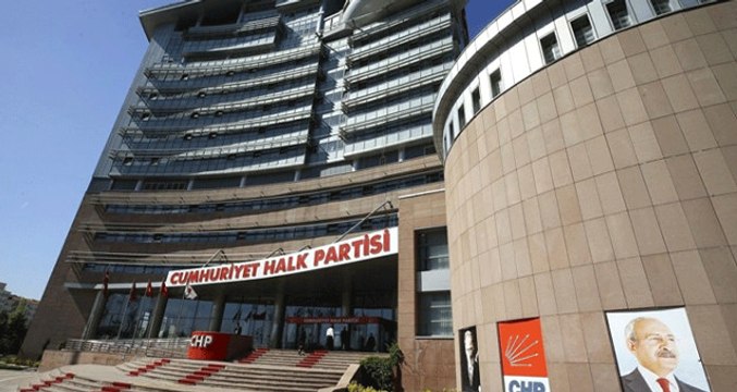 Son Dakika! İzmir Büyükşehir Belediye Başkanı Aziz Kocaoğlu, Yerel Seçimlerde Aday Olmayacağını Açıkladı