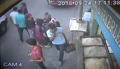 İçinde 4 Bin Lira Olan Cüzdanı Böyle Çaldı