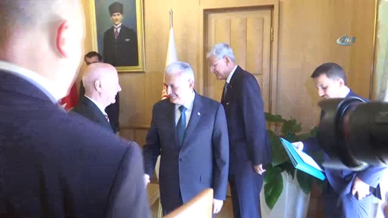 TBMM Başkanı Yıldırım, Kamboçya Dışişleri Bakanı Sokhonn'u Kabul Etti