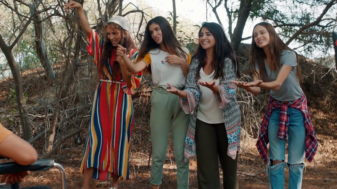 Yeni Gelin 55.Bölüm Bozoklardan Müthiş Performans