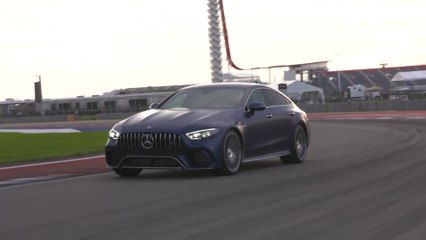 Mercedes-AMG GT 63 S 4MATIC+ Driving on the track in Brilliant blue