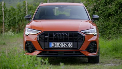 2018 Audi Q3 Design in Pulse orange