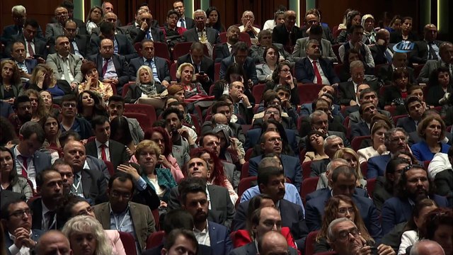 Cumhurbaşkanı Yardımcısı Oktay: 'Bizim ne 'reddi miras' yapmaya ne de kadim tarihimize 'revizyonist' bir bakış açısıyla yaklaşmaya ihtiyacımız yoktur'