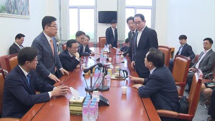 "정상회담 식자재 업체 정보도 유출"...공방 격화 / YTN