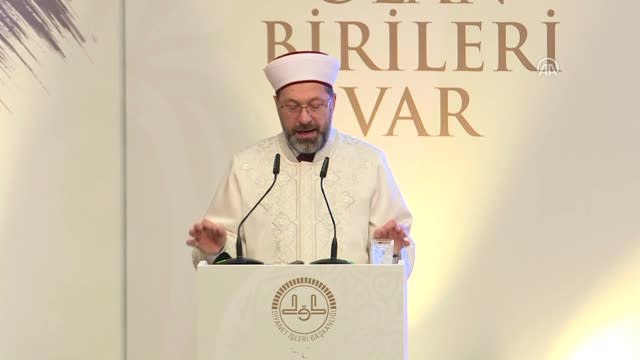 Erbaş: Dünya İnsanının En Büyük Talihsizliği Model İnsan Olmanın Ölçüsünü Kaybetmiş Olmasıdır