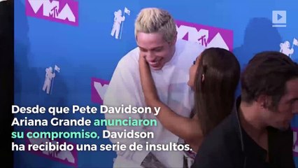 Pete Davidson recibe amenazas de muerte por su relación con Ariana Grande
